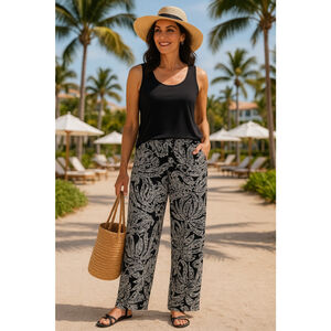 Chico's Size 3 Black White Paisley Pull-On Pants | Made in USA Stretch Comfort T